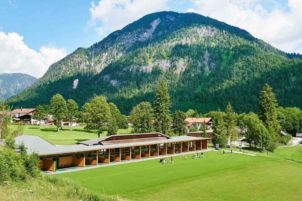 Urban Mountain Chalet With Lake View Μάουραχ Εξωτερικό φωτογραφία